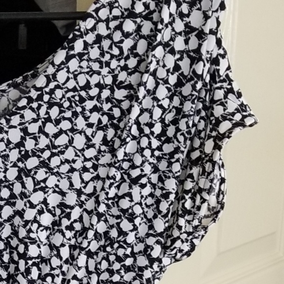 Daisy Fuentes Summer Dress / EUC - Picture 4 of 4